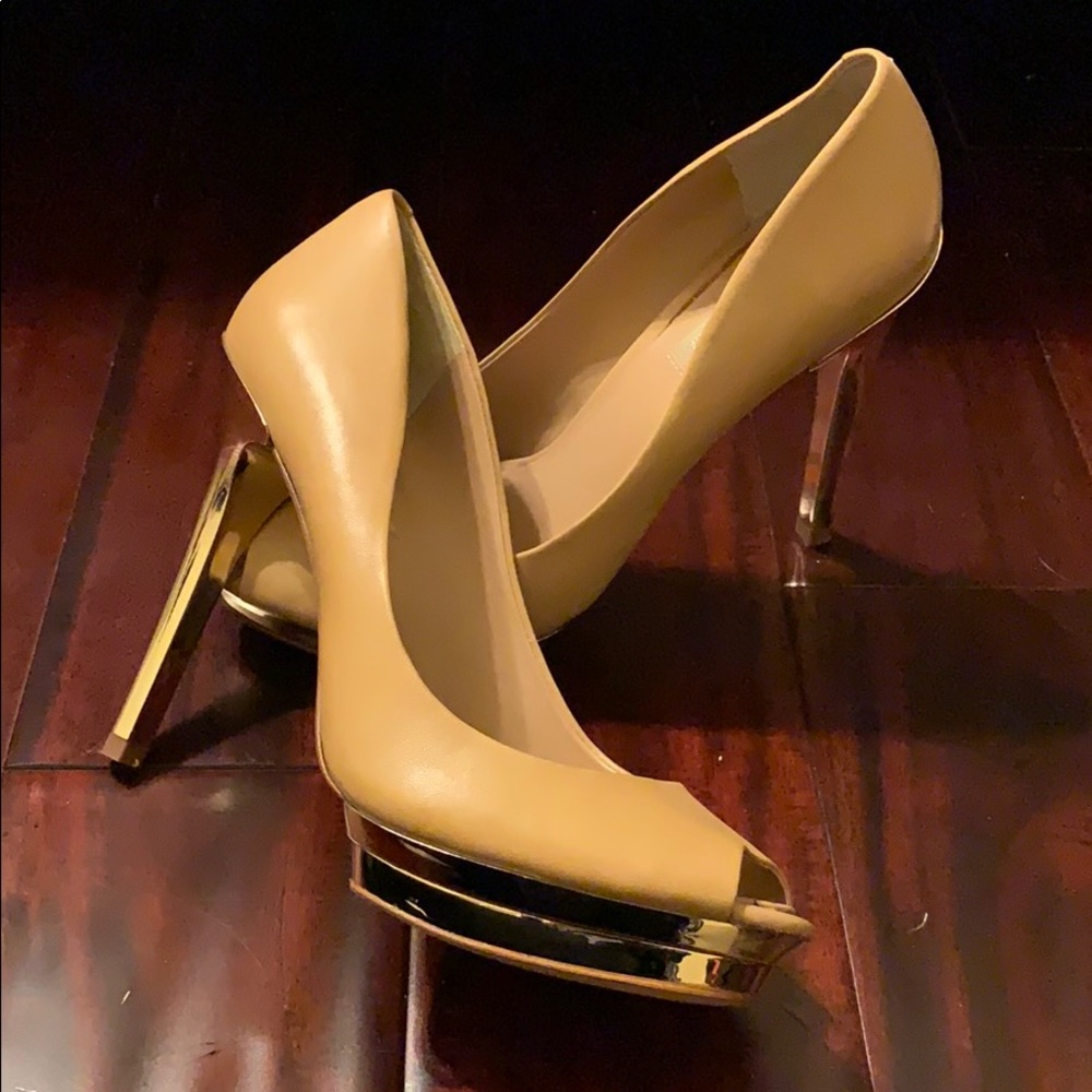 BCBG High Heels